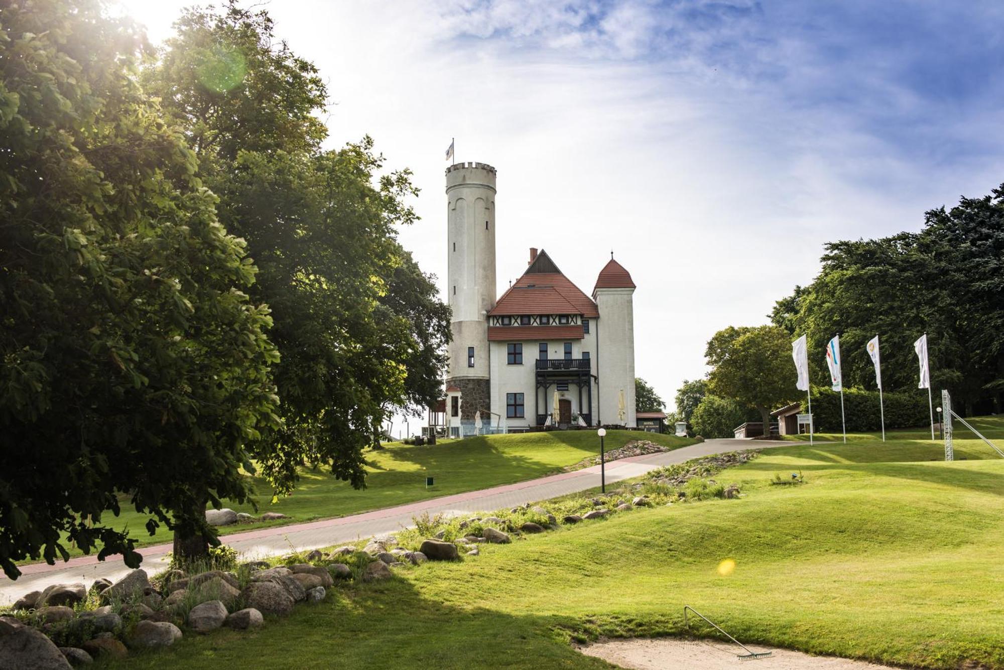Romantik Hotel Schloss Ranzow โลห์เมอ ภายนอก รูปภาพ
